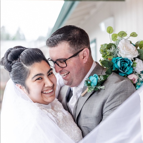 Meet your Posher, Andrea - Picture 3 of 16